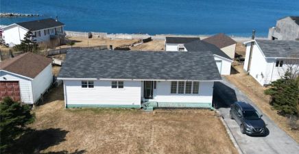 Cow Head, NL Real Estate