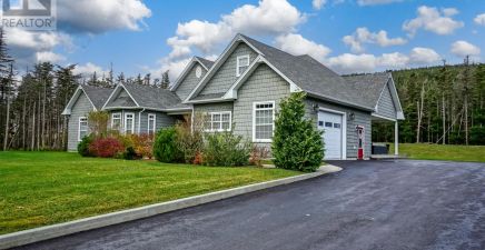Bristol`s Hope, NL Real Estate